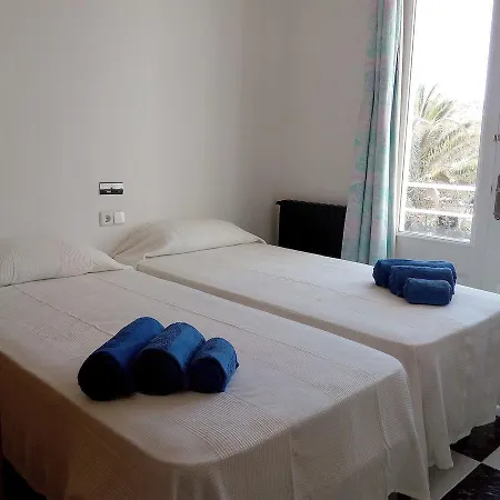 Chalet En Es Canutells Mahon Casa Ana Mao